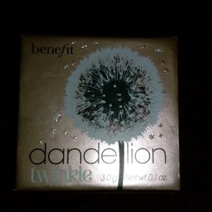 Benefit Dandelion Twinkle Highlighter